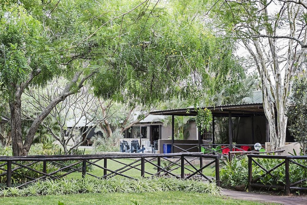 Emdoneni Lodge 赫卢赫卢韦 外观 照片